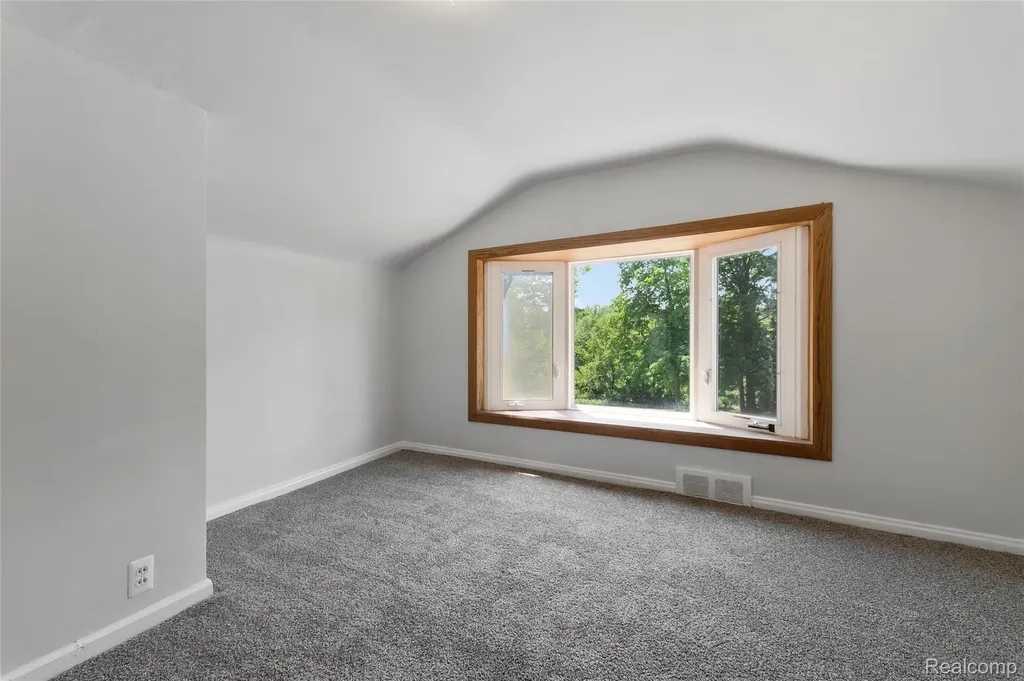 15450 Lola Drive Redford Charter Township MI 48239