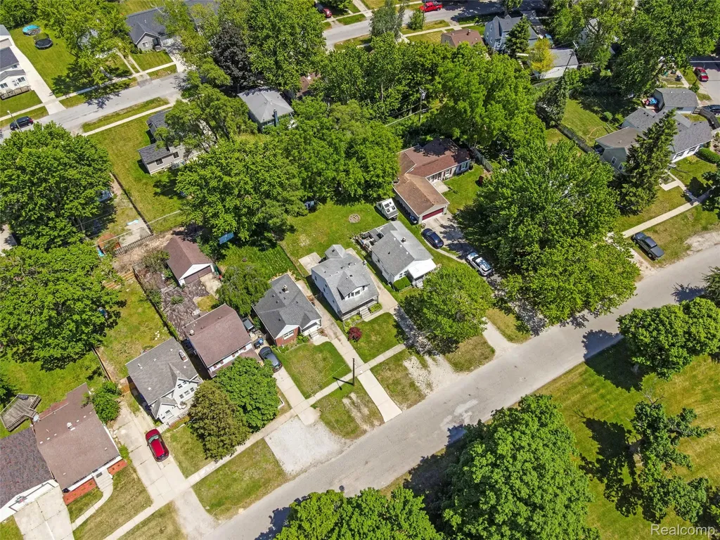15450 Lola Drive Redford Charter Township MI 48239
