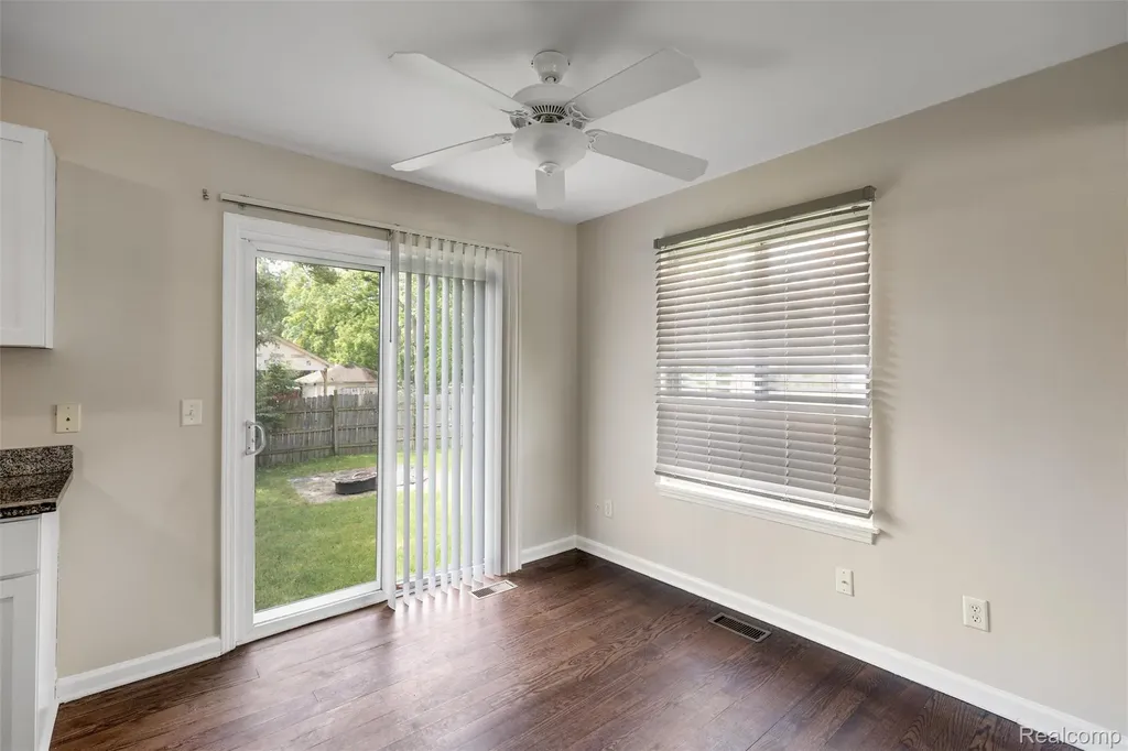 244 Chandler Street Pontiac City MI 48342