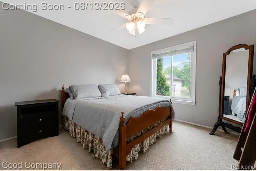 18489 Matthew Drive Clinton Charter Township MI 48035