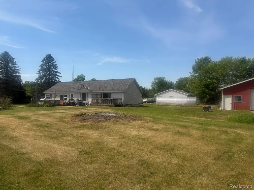 5716 Falkenbury Road Deerfield Township MI 48461