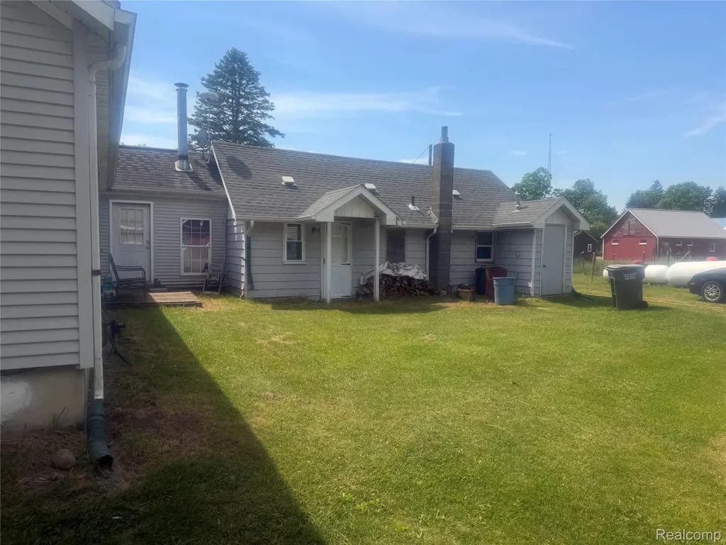 5716 Falkenbury Road Deerfield Township MI 48461