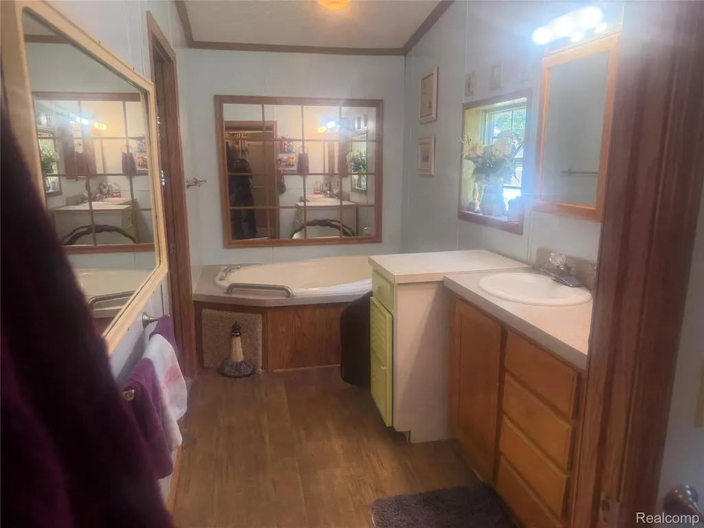 5716 Falkenbury Road Deerfield Township MI 48461