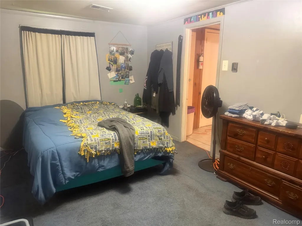 5716 Falkenbury Road Deerfield Township MI 48461