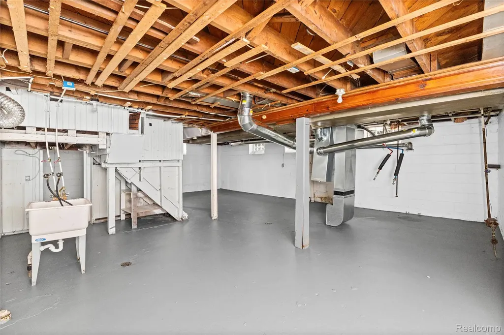 11817 Riad Street Detroit City MI 48224