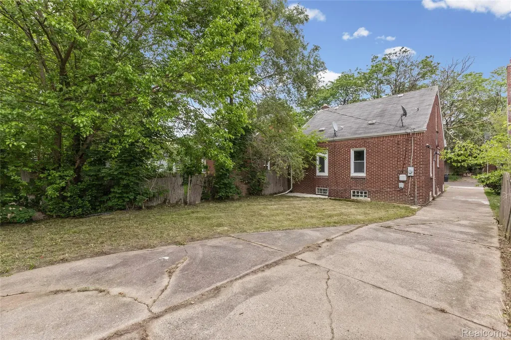 11817 Riad Street Detroit City MI 48224