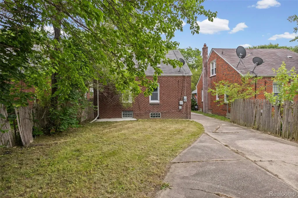 11817 Riad Street Detroit City MI 48224