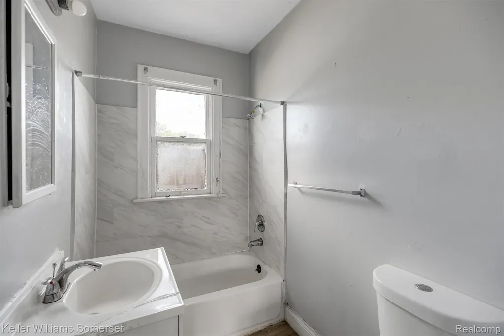 15766 Ferguson Street Detroit City MI 48227
