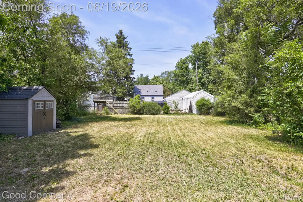 1150 W Marshall Street Ferndale City MI 48220