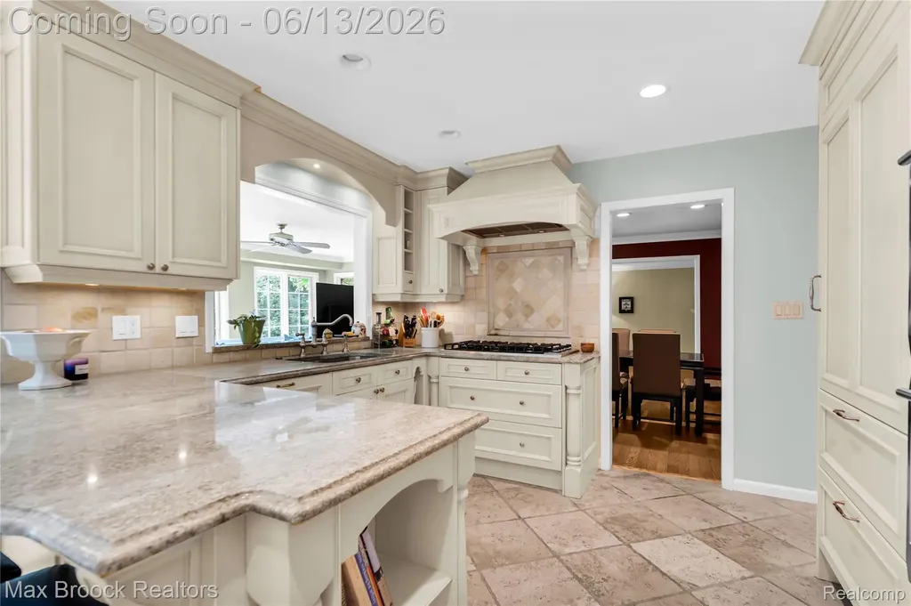 2620 Wendover Road Bloomfield Hills City MI 48302