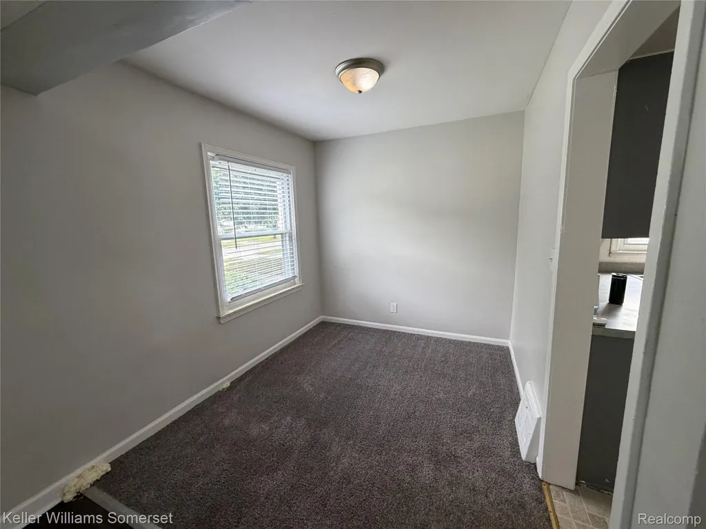19130 Woodcrest Street Harper Woods City MI 48225