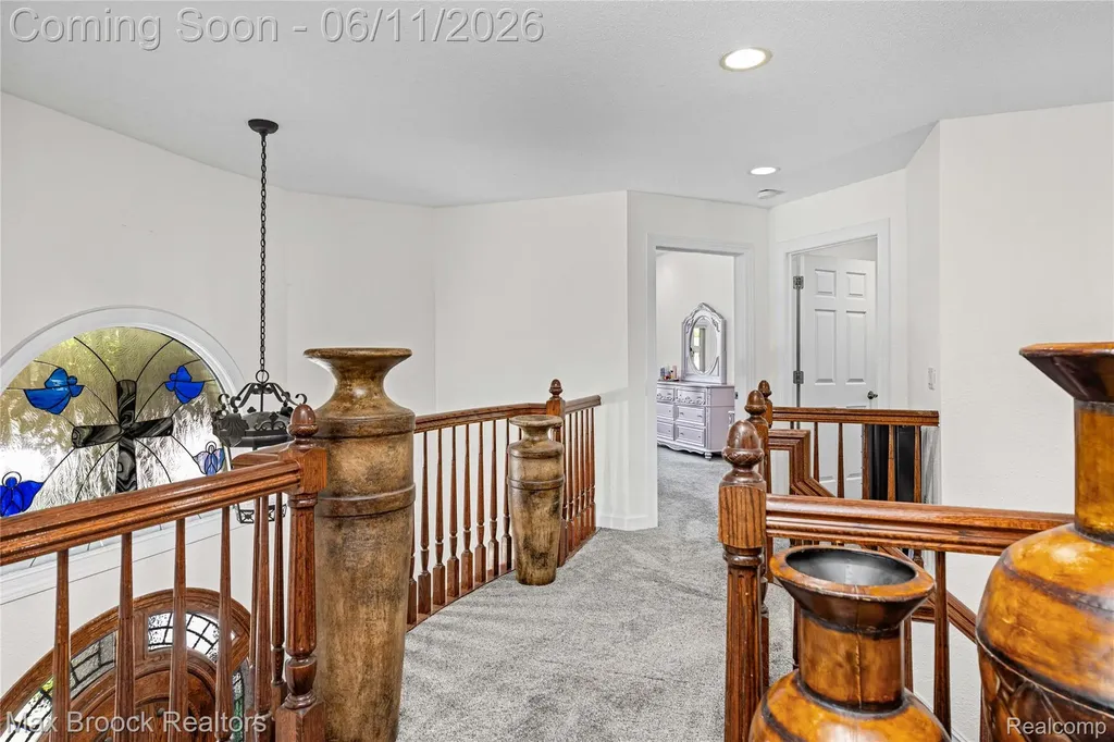 34825 Huntington Court Farmington Hills City MI 48331