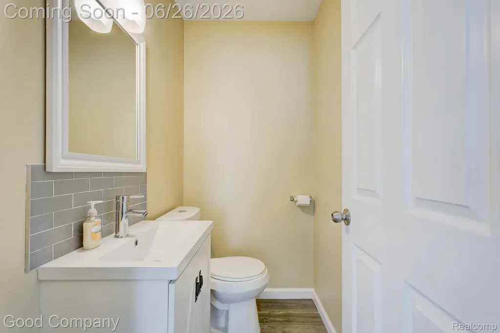 342 Spencer Street Ferndale City MI 48220