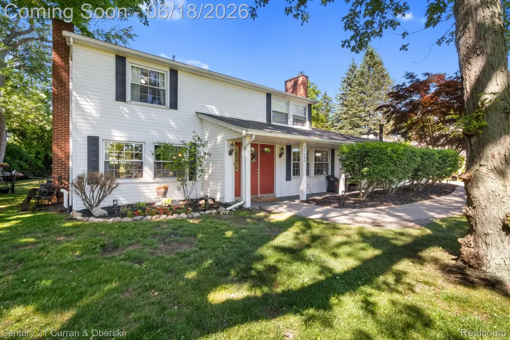 37480 Rhonswood Drive Farmington Hills City MI 48167