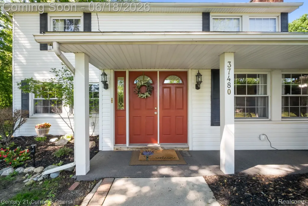 37480 Rhonswood Drive Farmington Hills City MI 48167