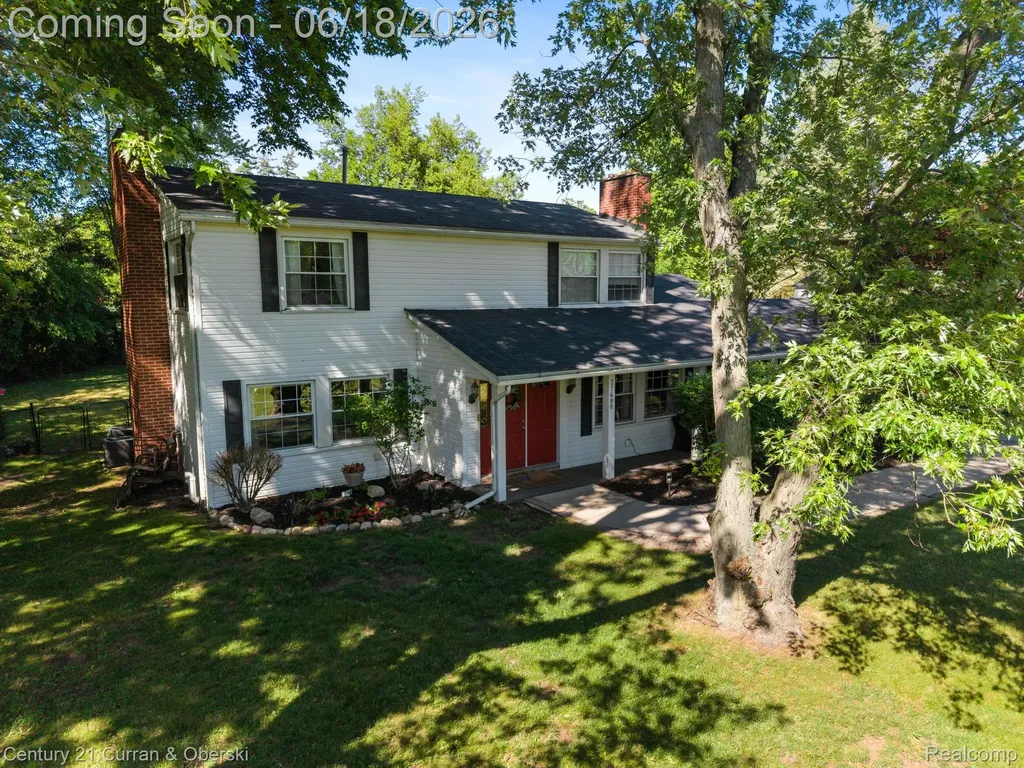37480 Rhonswood Drive Farmington Hills City MI 48167