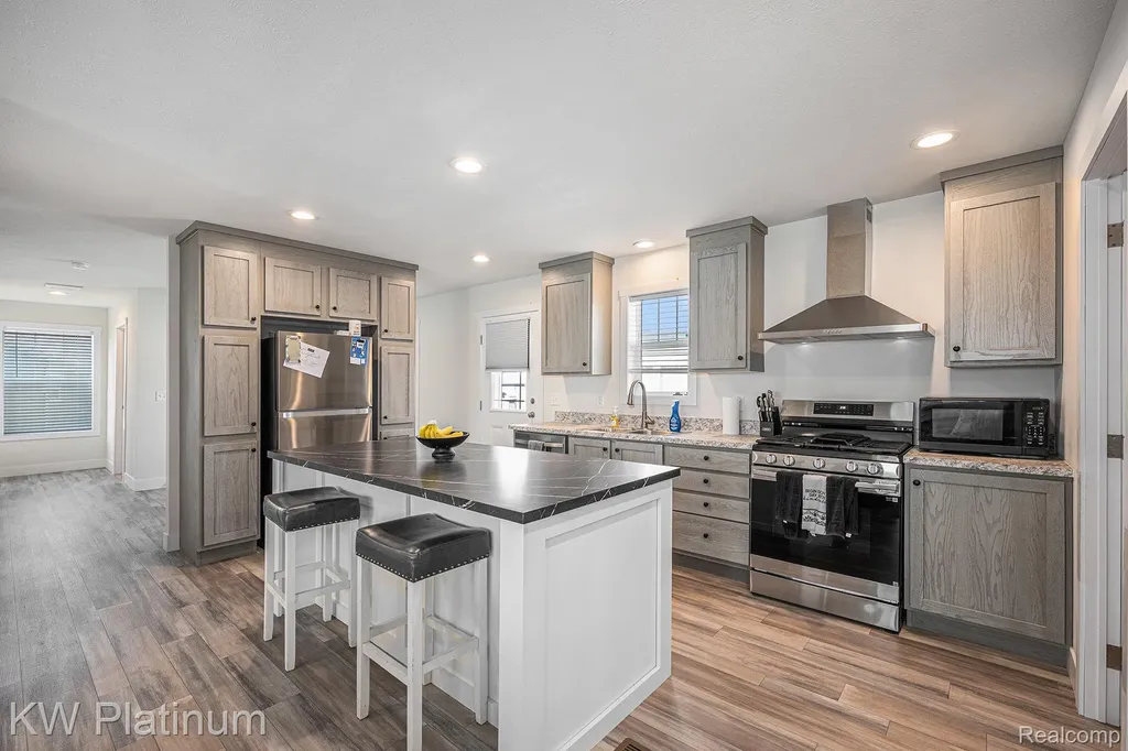 37723 Sandstone Trail New Haven Village MI 48048