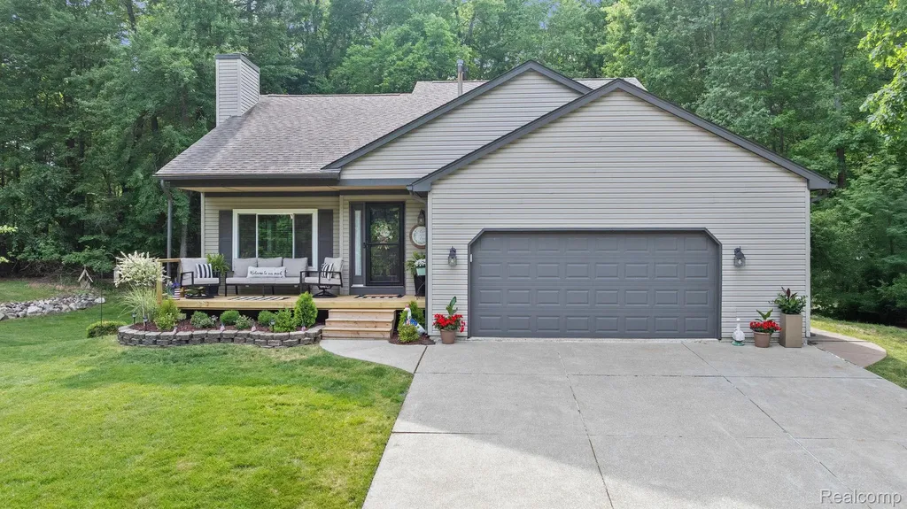 2285 Somerville Drive Oxford Charter Township MI 48371