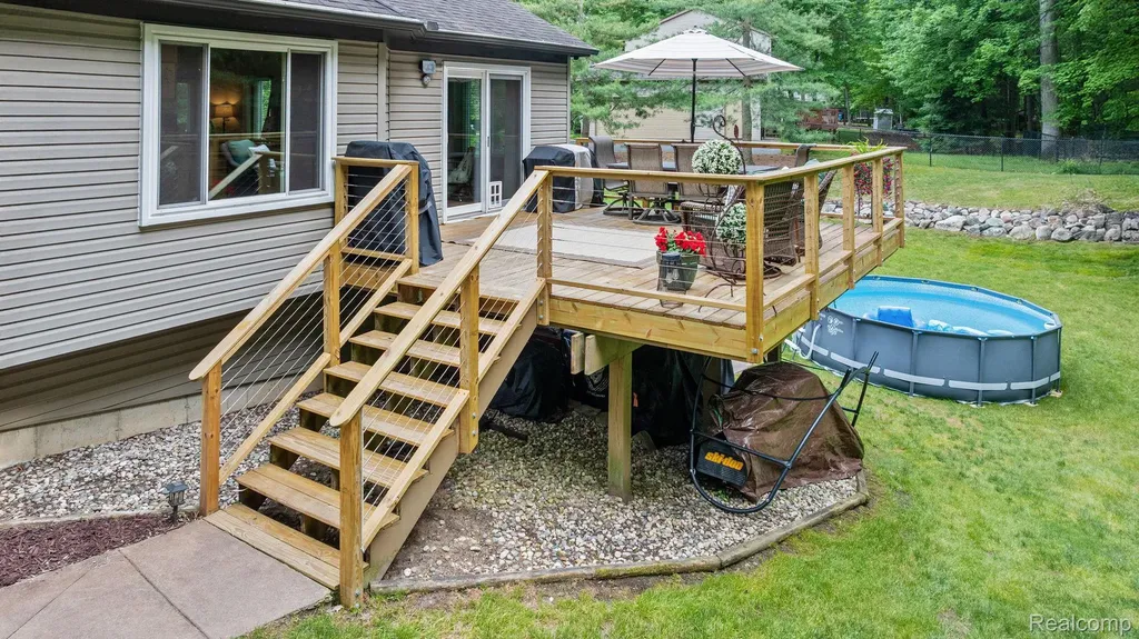 2285 Somerville Drive Oxford Charter Township MI 48371