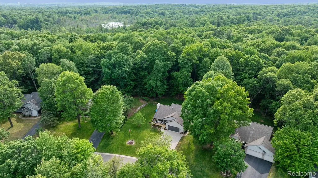 2285 Somerville Drive Oxford Charter Township MI 48371