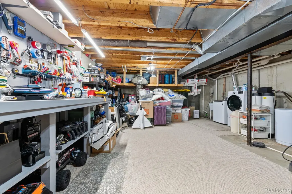 2285 Somerville Drive Oxford Charter Township MI 48371