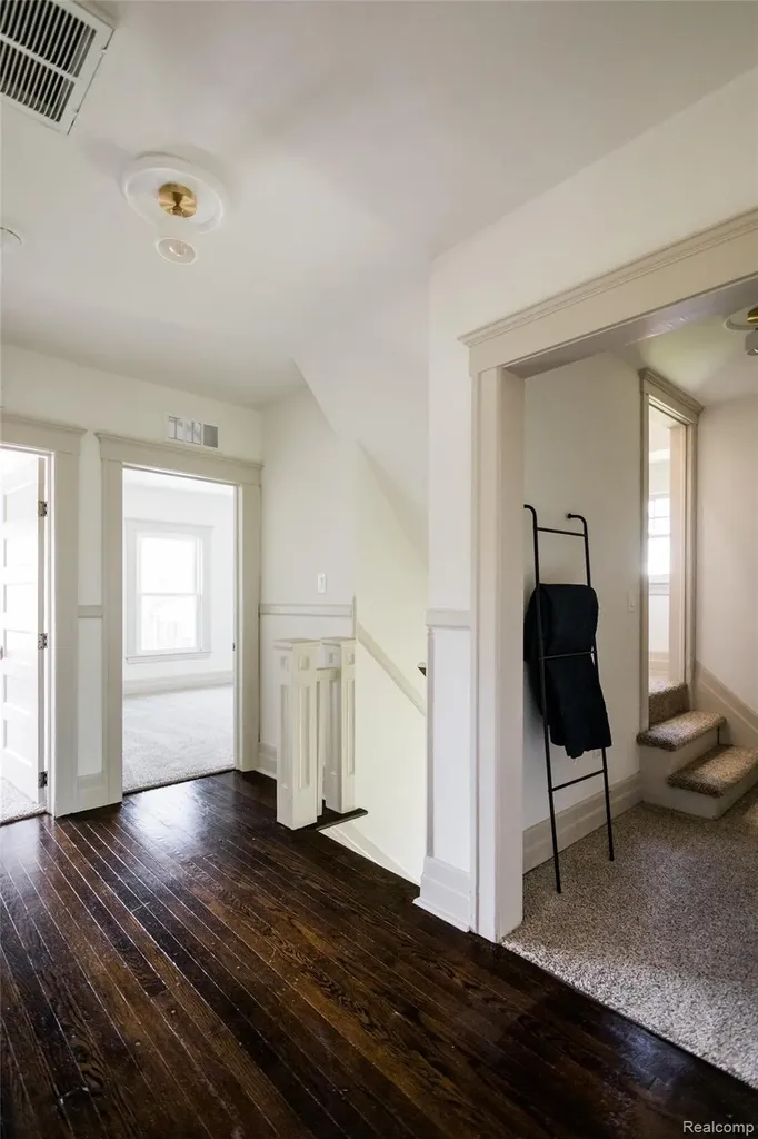 1494 Bewick Street Detroit City MI 48214