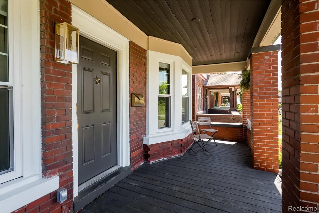 1494 Bewick Street Detroit City MI 48214