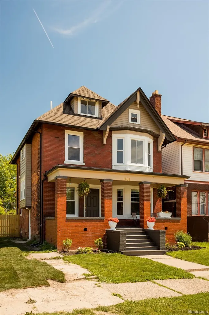 1494 Bewick Street Detroit City MI 48214
