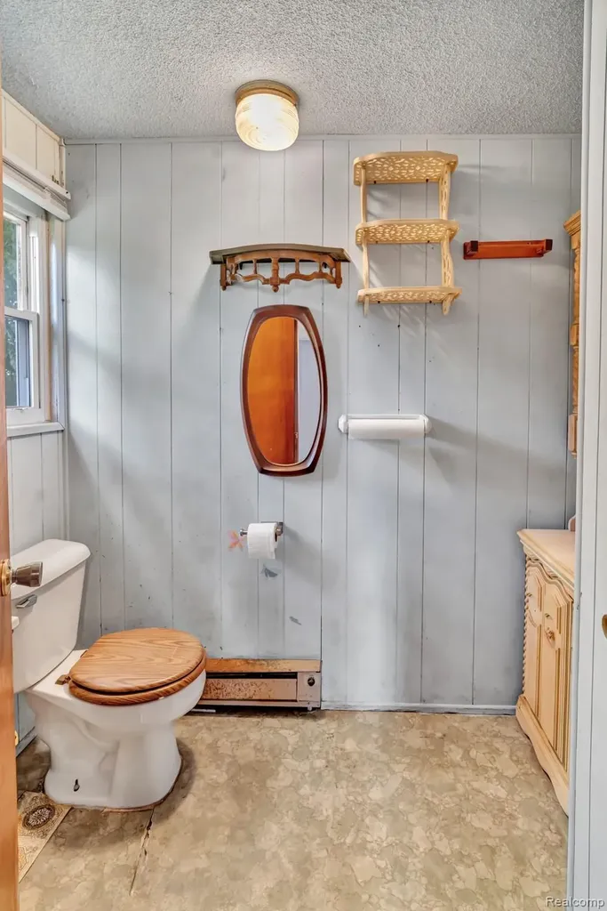 15387 Schultz Road Berlin Township MI 48002