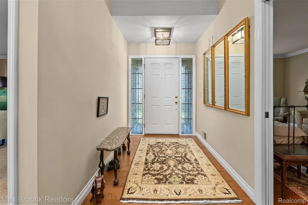 2493 Wildbrook Run Bloomfield Hills City MI 48304