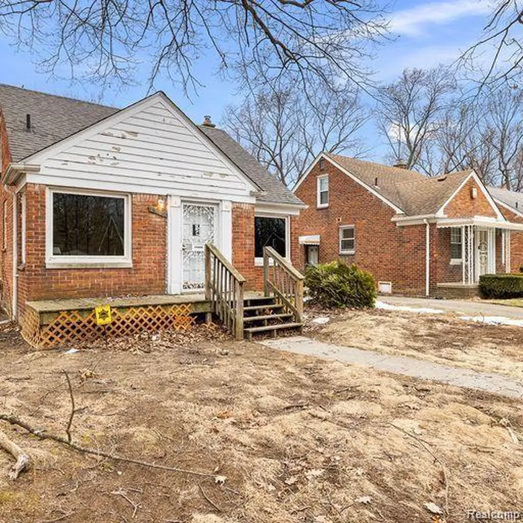 19405 Pierson Street Detroit City MI 48219