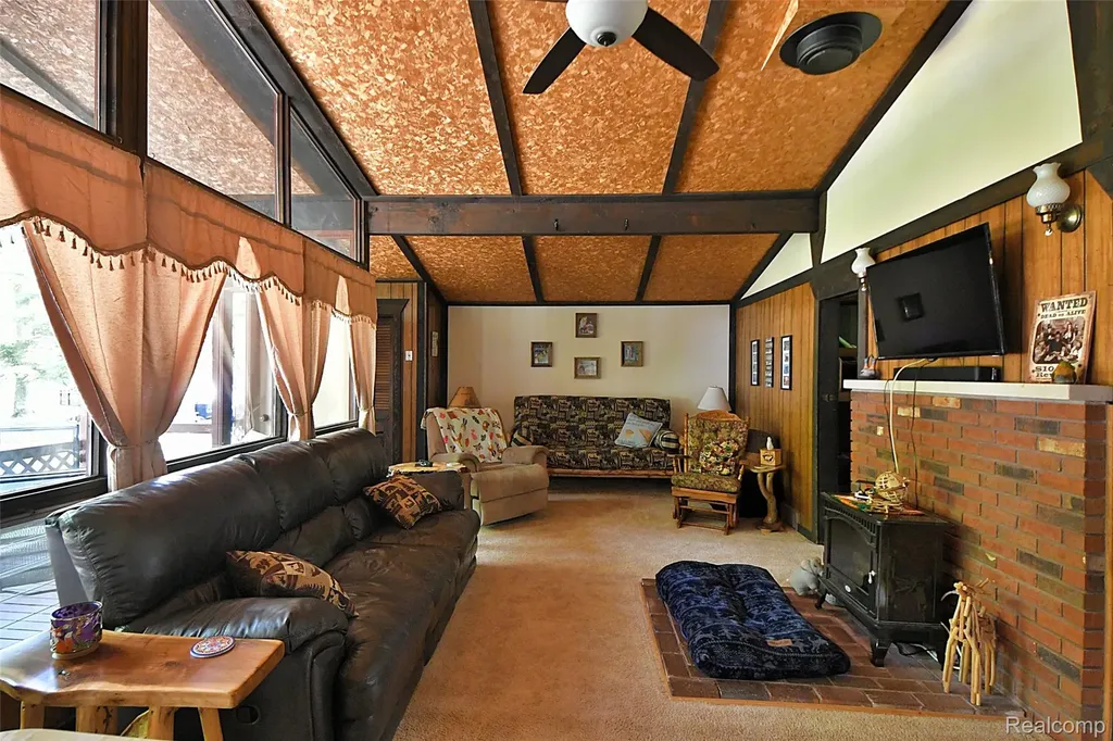 6252 Clearbrook Drive Richfield Township MI 48656