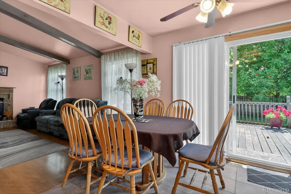 15720 Bono Drive Clinton Charter Township MI 48038