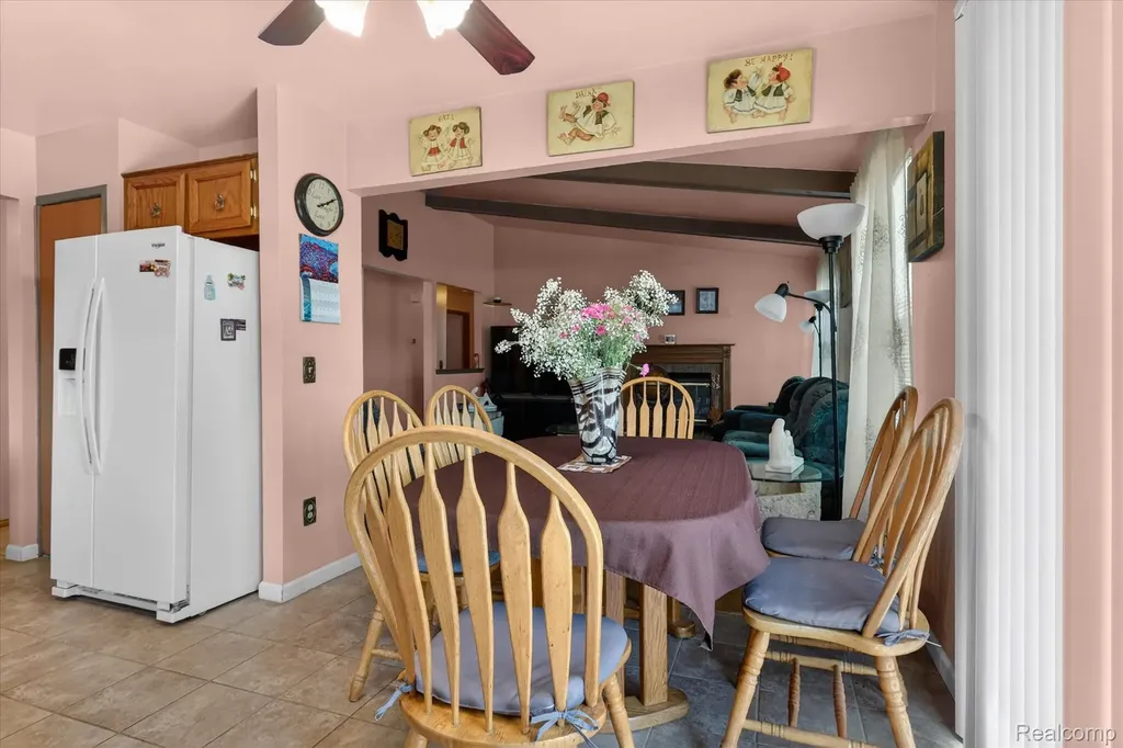 15720 Bono Drive Clinton Charter Township MI 48038