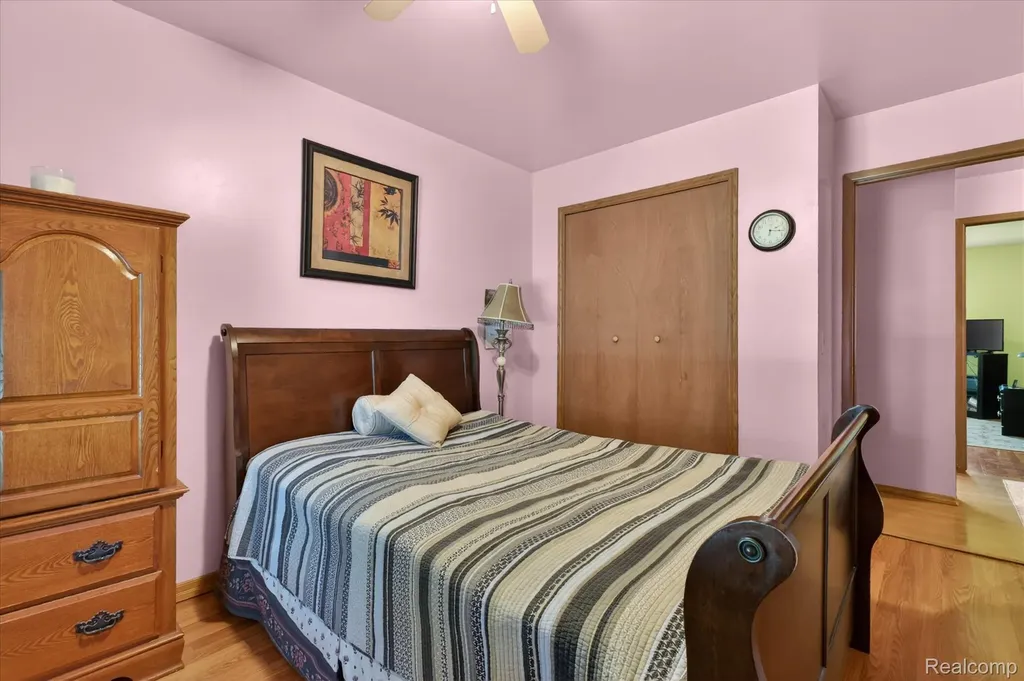 15720 Bono Drive Clinton Charter Township MI 48038