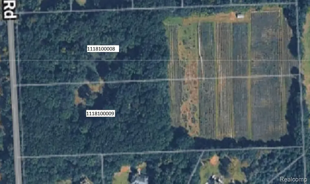 09 Tipsico Lake Road Highland Charter Township MI 48357