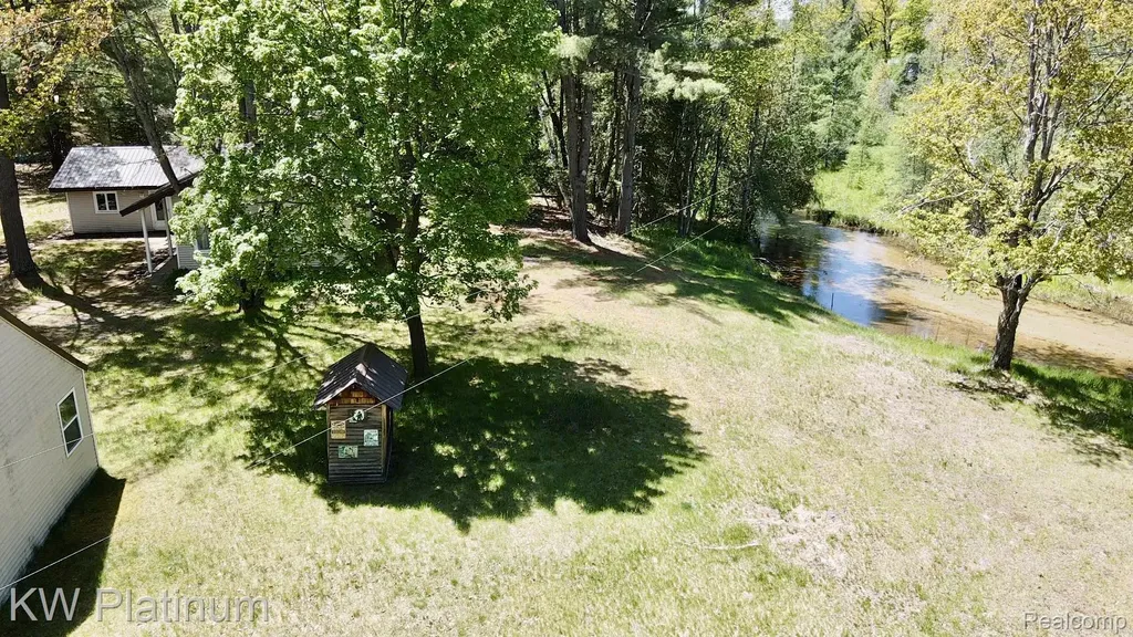 7050 Valley Lane Briley Township MI 49709