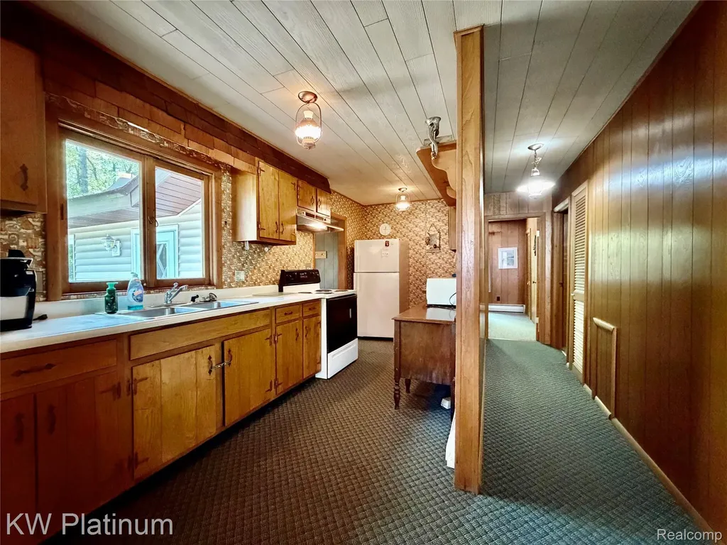 7050 Valley Lane Briley Township MI 49709