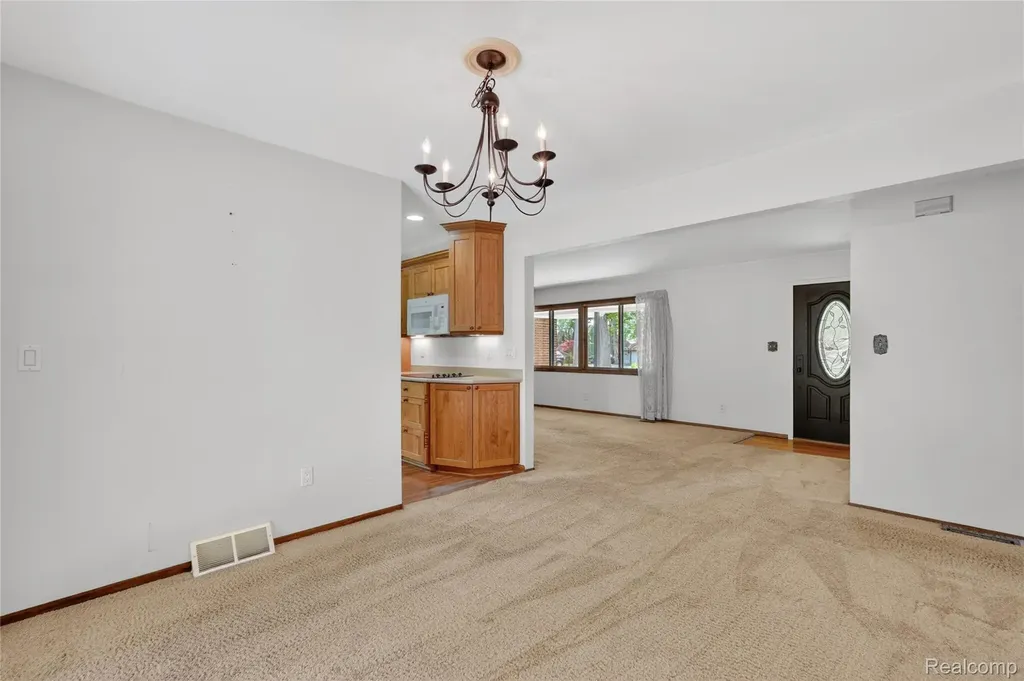 8668 Cooley Beach Drive White Lake Charter Township MI 48386