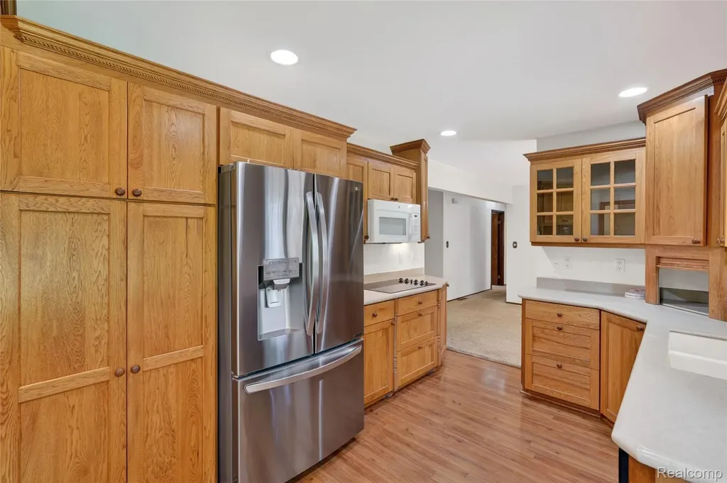 8668 Cooley Beach Drive White Lake Charter Township MI 48386