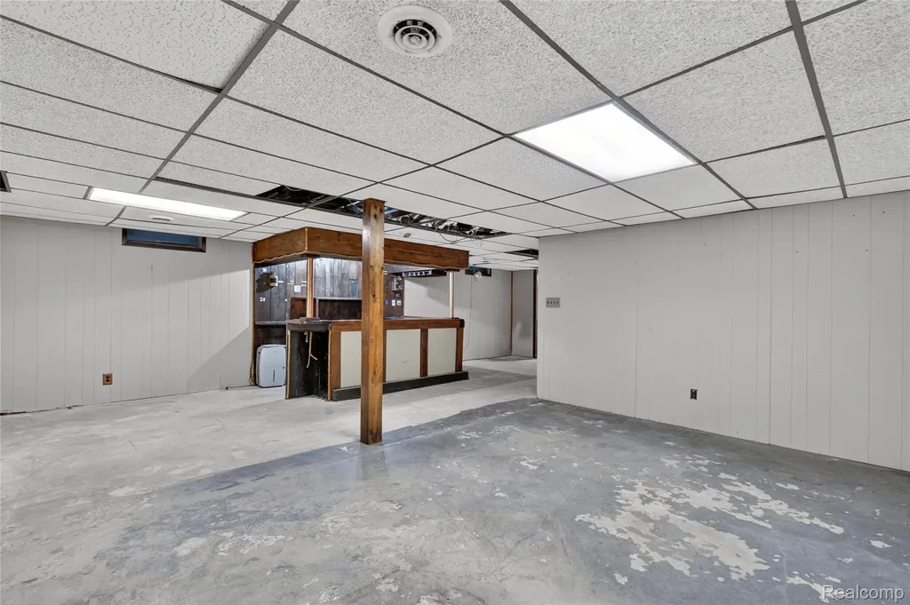 8668 Cooley Beach Drive White Lake Charter Township MI 48386