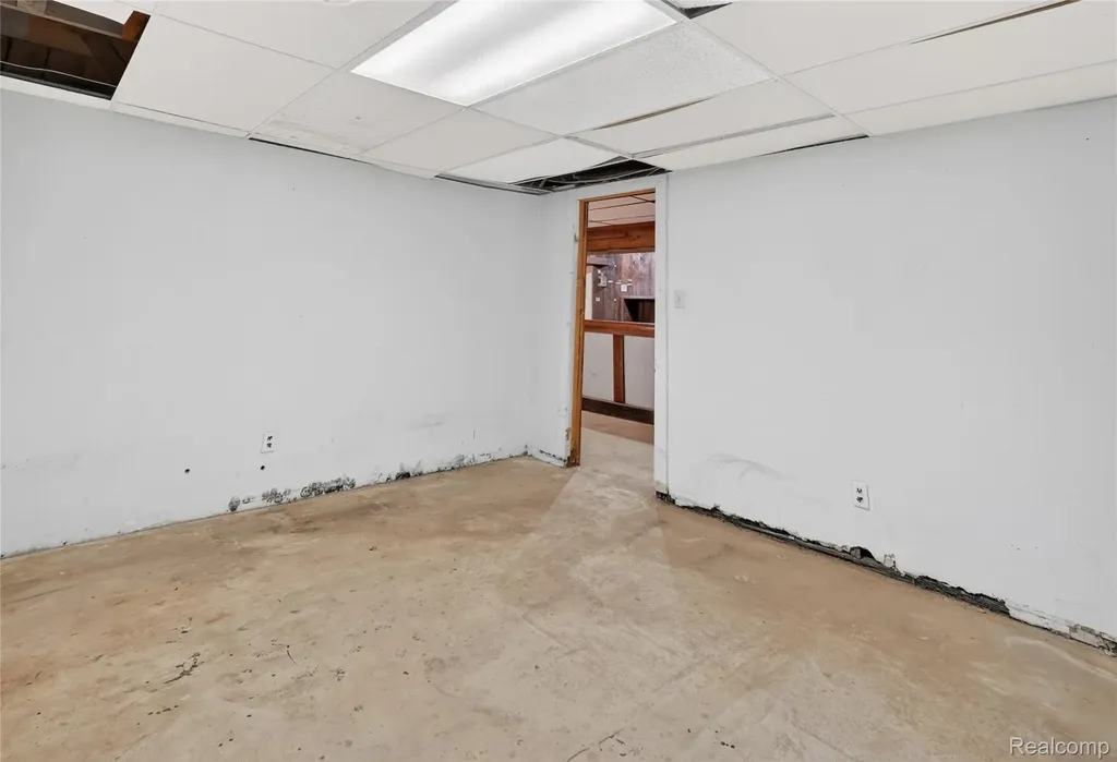 8668 Cooley Beach Drive White Lake Charter Township MI 48386