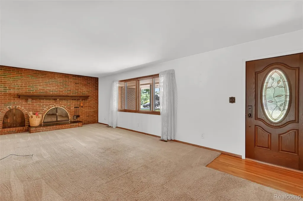 8668 Cooley Beach Drive White Lake Charter Township MI 48386