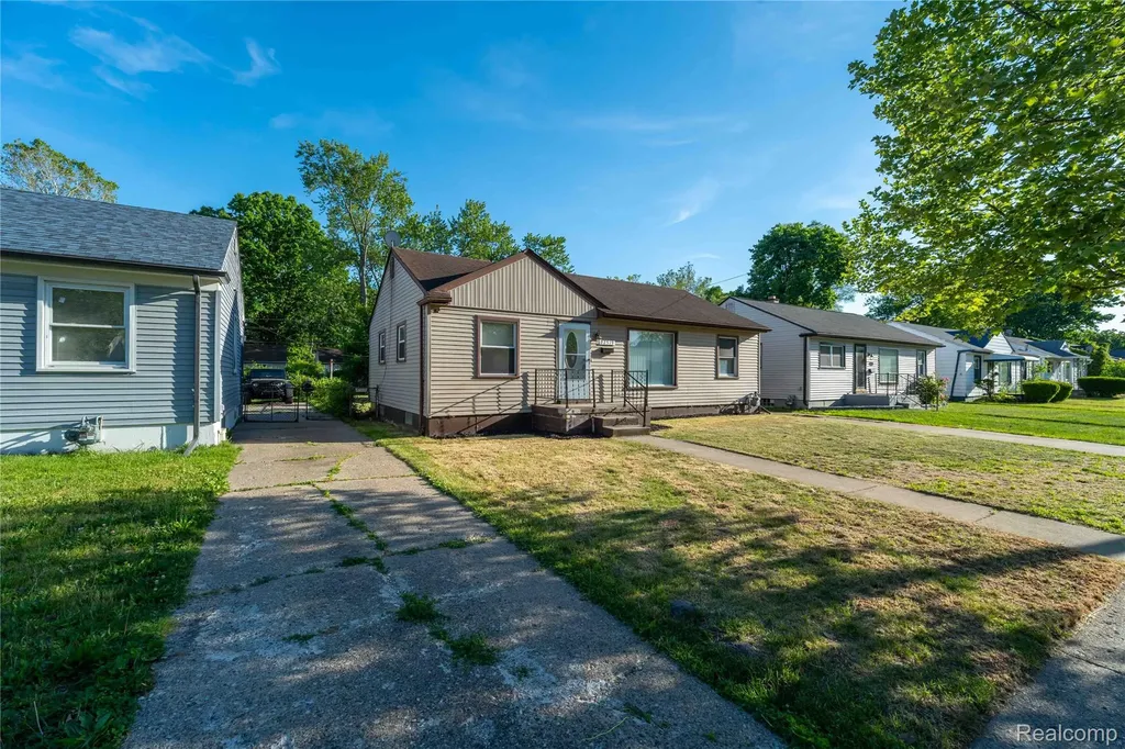 22519 Leewin Street Detroit City MI 48219