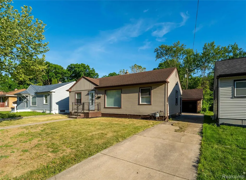 22519 Leewin Street Detroit City MI 48219
