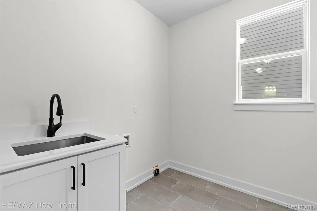 8491 Joseph Street Commerce Charter Township MI 48382