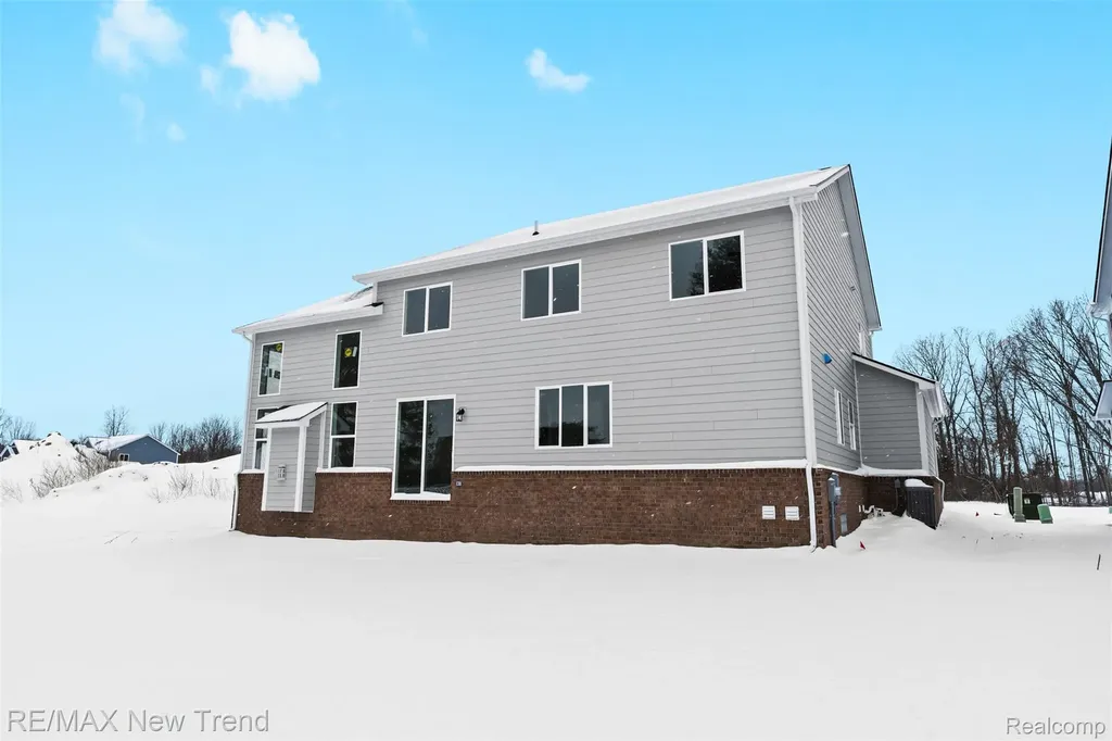 8491 Joseph Street Commerce Charter Township MI 48382
