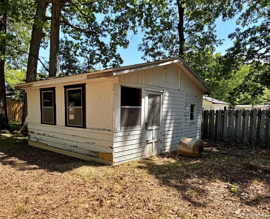 7177 Michael Drive Caseville Township MI 48725