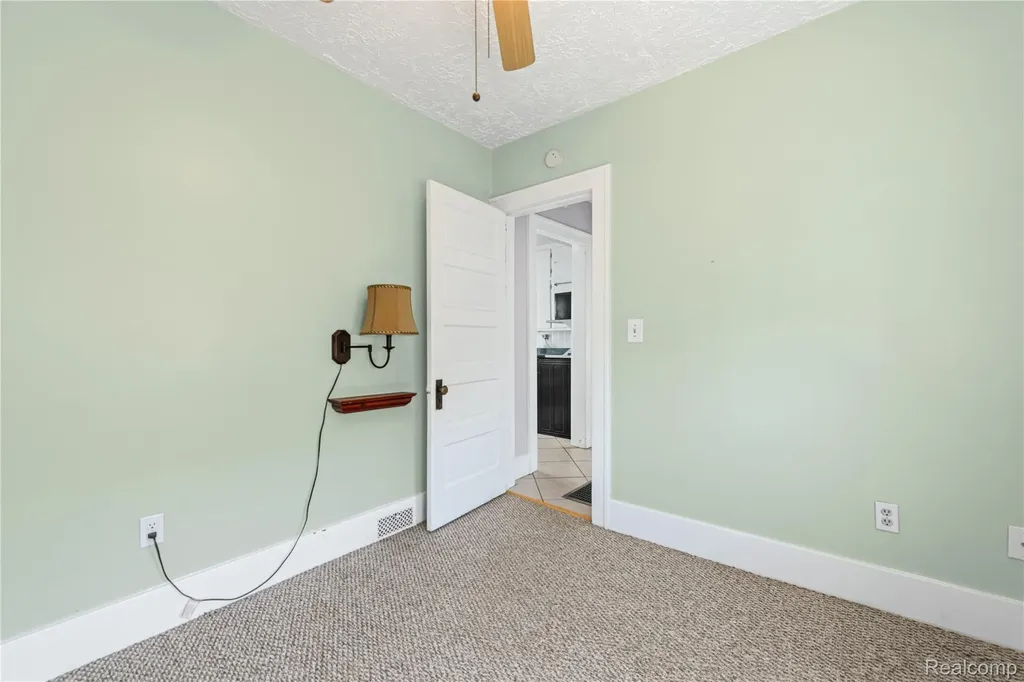 3337 4th Street Trenton City MI 48183