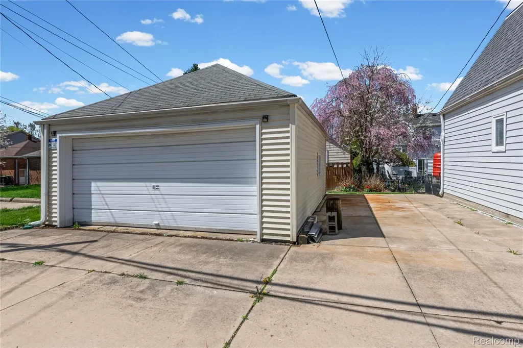 3337 4th Street Trenton City MI 48183